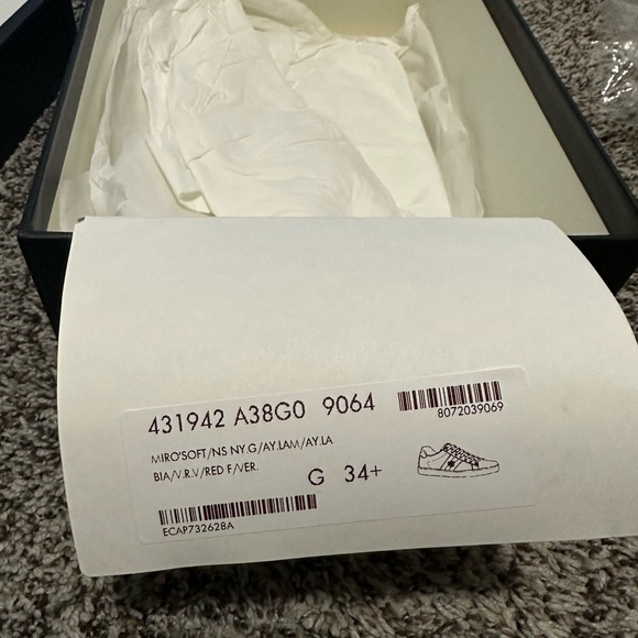 The shoes are new, only worn a few times. - Picture 8 of 8